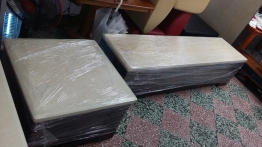 二手傢俱買賣區:樣品屋家俱-大小茶几-荃心專業新竹竹北搬家