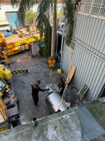 新埔製麵廠設備：專業的卡吊專吊二合一:新埔製麵廠設備：專業的卡吊專吊二合一-荃心專業新竹搬家